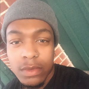 Meet your Posher, Damion